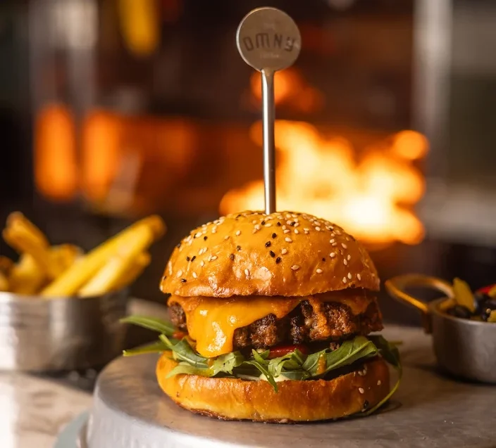 Omny Kitchen by Chef Vicky Ratnani - Smash Burger